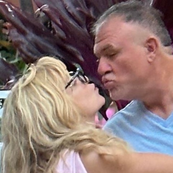 Meet your Posher, Madison - Picture 1 of 1